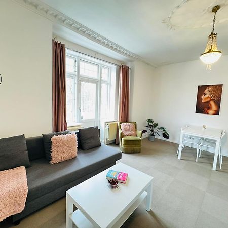 Aday - Villa Firenze - 2 Bedrooms Bright Apartment Aalbor Kültér fotó