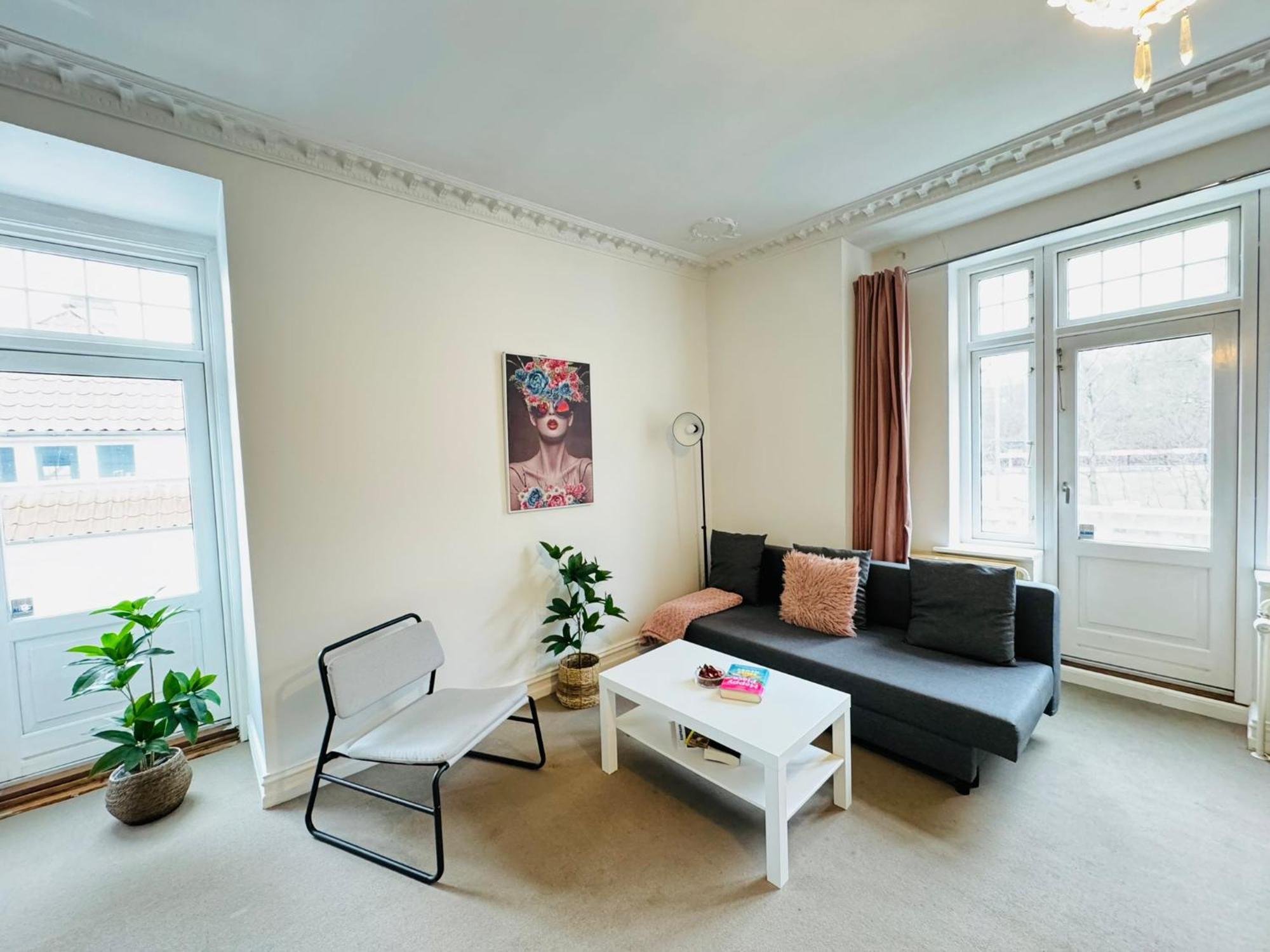 Aday - Villa Firenze - 2 Bedrooms Bright Apartment Aalbor Kültér fotó