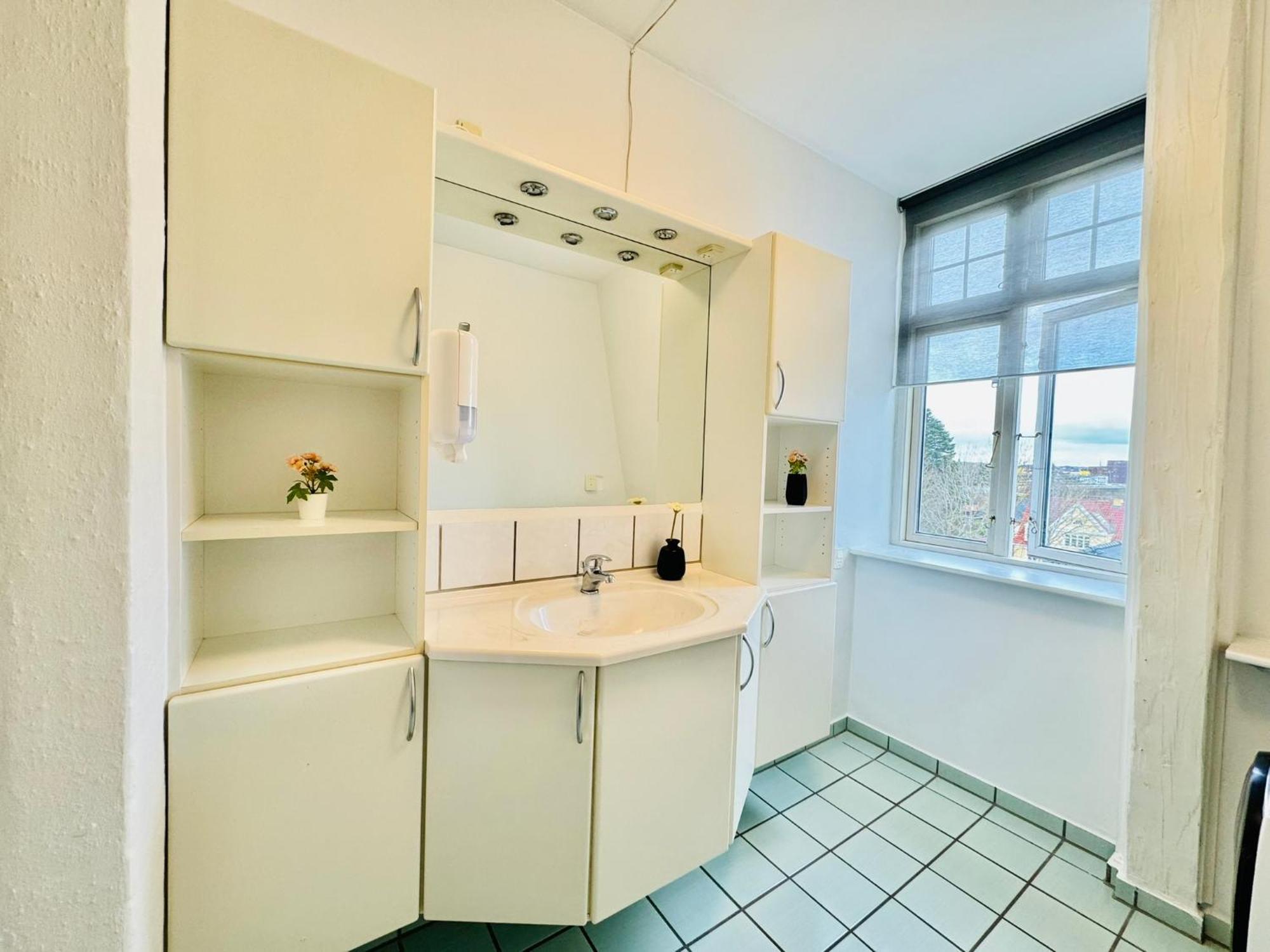 Aday - Villa Firenze - 2 Bedrooms Bright Apartment Aalbor Kültér fotó